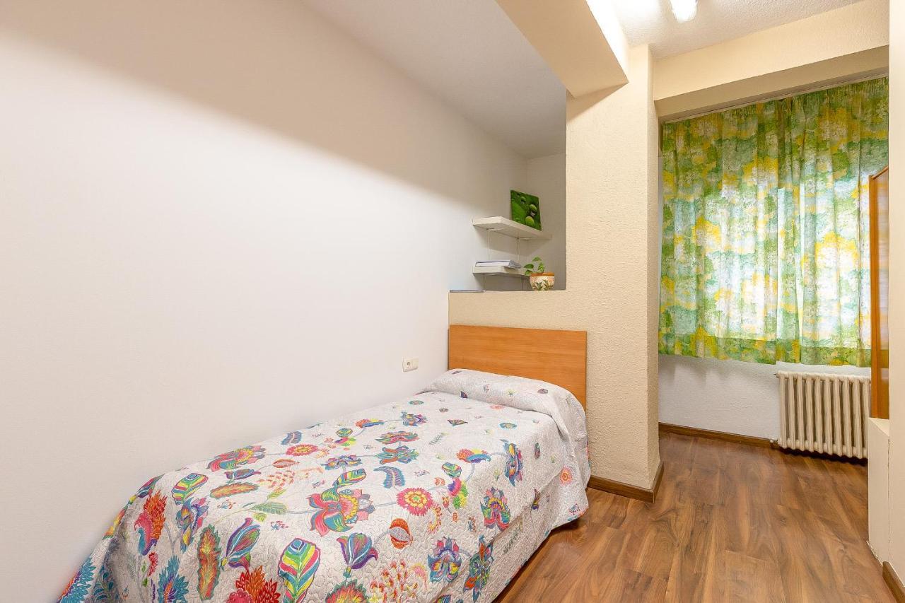 Alojamiento Genil Hotel Гранада Екстериор снимка